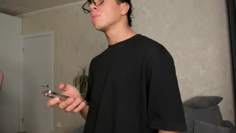 Extaz Athrey Howard online show from 03.04.26