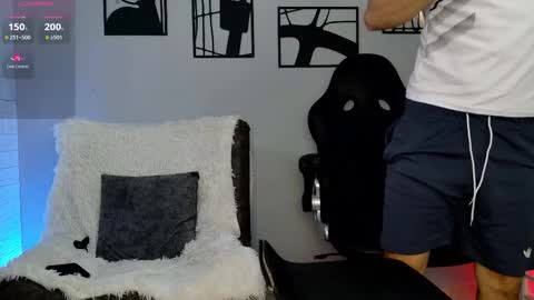 Snapshot of horny_roomies69 chatting on 03.02.26 horny_roomies69 online show from 03.02.26