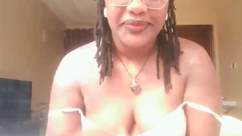 Lucy online show from 11.02.25