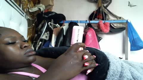 Snapshot of horny_sparks chatting on 07.19.26 Horny Sparks online show from 07.19.26