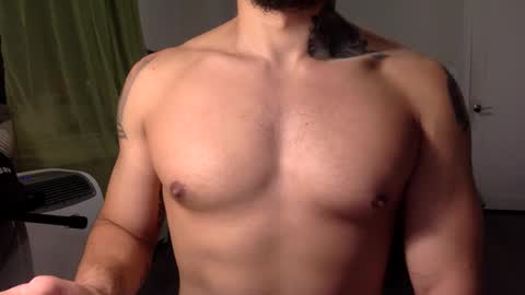 Snapshot of hornybbcxx chatting on 12.04.24 hornybbcxx online show from 12.04.24
