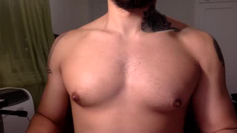 Snapshot of hornybbcxx chatting on 12.16.24 hornybbcxx online show from 12.16.24