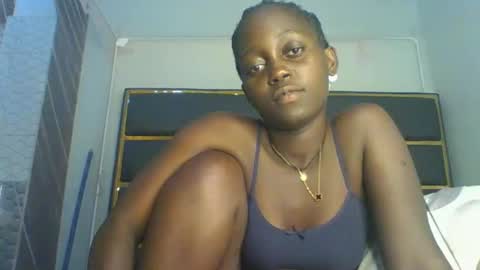 hornybee5 online show from 09.11.25