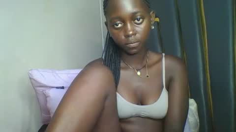 Bella online show from 11.30.25