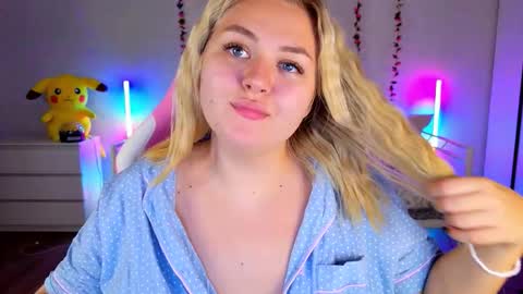 HornyCakee online show from 09.18.25