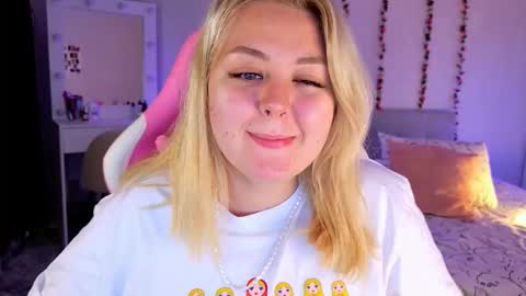 HornyCakee online show from 10.15.25