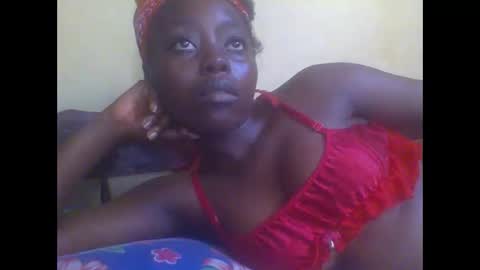Snapshot of hornygal001 chatting on 12.13.24 hornygal001 online show from 12.13.24
