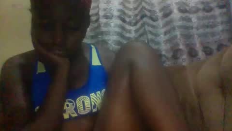 Snapshot of hornygal001 chatting on 12.20.24 hornygal001 online show from 12.20.24