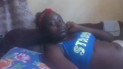 Snapshot of hornygal001 chatting on 12.20.24 hornygal001 online show from 12.20.24