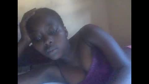 Snapshot of hornygal001 chatting on 01.06.25 hornygal001 online show from 01.06.25