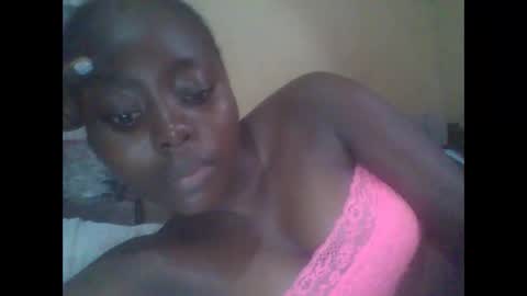 Snapshot of hornygal001 chatting on 01.09.25 hornygal001 online show from 01.09.25