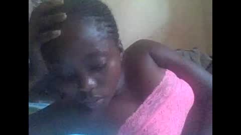Snapshot of hornygal001 chatting on 01.11.25 hornygal001 online show from 01.11.25