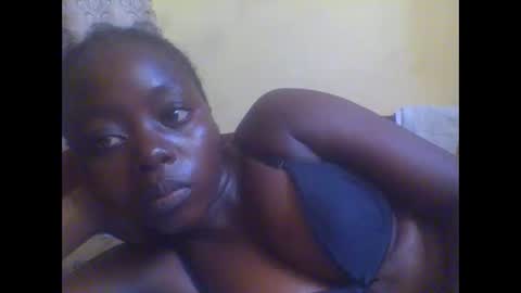 Snapshot of hornygal001 chatting on 01.20.25 hornygal001 online show from 01.20.25