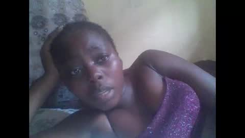 Snapshot of hornygal001 chatting on 01.22.25 hornygal001 online show from 01.22.25