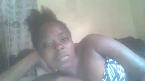 Snapshot of hornygal001 chatting on 02.13.25 hornygal001 online show from 02.13.25