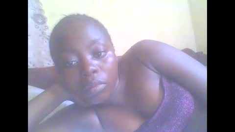 Snapshot of hornygal001 chatting on 02.18.25 hornygal001 online show from 02.18.25