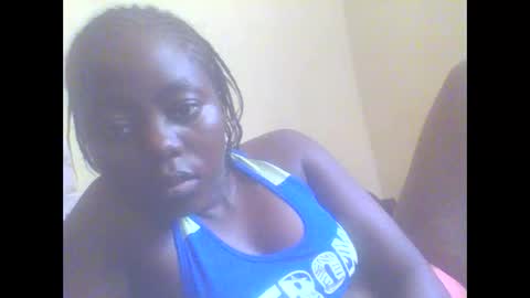 Snapshot of hornygal001 chatting on 02.21.25 hornygal001 online show from 02.21.25