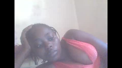 Snapshot of hornygal001 chatting on 02.24.25 hornygal001 online show from 02.24.25