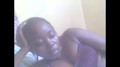 Snapshot of hornygal001 chatting on 02.25.25 hornygal001 online show from 02.25.25