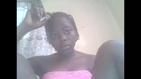 Snapshot of hornygal001 chatting on 02.28.25 hornygal001 online show from 02.28.25