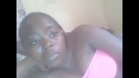 Snapshot of hornygal001 chatting on 02.28.25 hornygal001 online show from 02.28.25