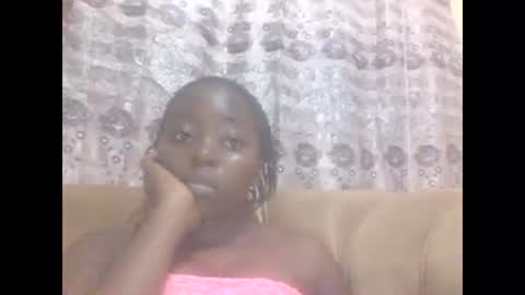Snapshot of hornygal001 chatting on 02.28.25 hornygal001 online show from 02.28.25