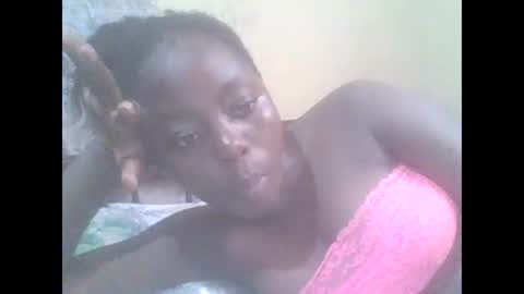 Snapshot of hornygal001 chatting on 03.10.25 hornygal001 online show from 03.10.25