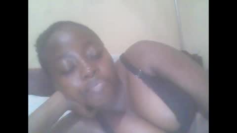 Snapshot of hornygal001 chatting on 09.12.25 hornygal001 online show from 09.12.25