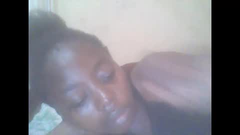 Snapshot of hornygal001 chatting on 10.03.25 hornygal001 online show from 10.03.25