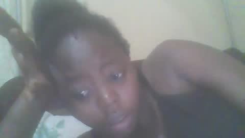 Snapshot of hornygal001 chatting on 10.06.25 hornygal001 online show from 10.06.25