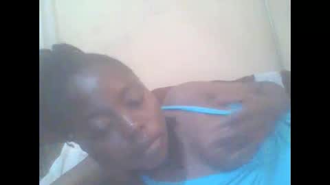 Snapshot of hornygal001 chatting on 10.21.25 hornygal001 online show from 10.21.25