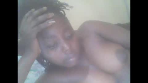 Snapshot of hornygal001 chatting on 10.30.25 hornygal001 online show from 10.30.25