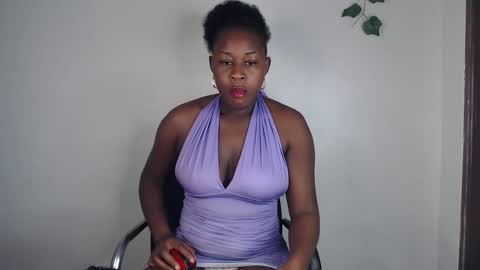 Snapshot of hornygal256 chatting on 10.12.25 hornygal256 online show from 10.12.25