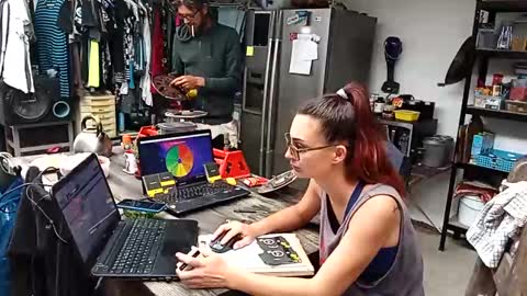 Snapshot of hornyhippies0080 chatting on 10.12.25 Nix D online show from 10.12.25