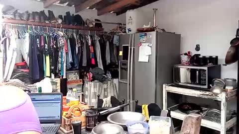 Snapshot of hornyhippies0080 chatting on 11.03.25 Nix D online show from 11.03.25