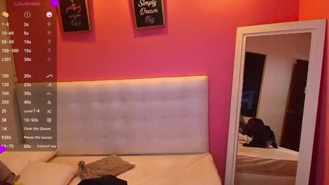 Snapshot of hornyhousekeeper_ chatting on 02.05.25 Valentina online show from 02.05.25