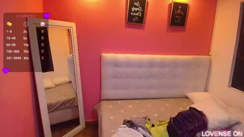 Snapshot of hornyhousekeeper_ chatting on 03.12.25 Valentina online show from 03.12.25