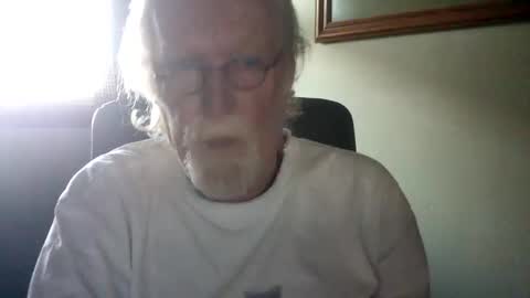 Snapshot of hornyinohio9 chatting on 04.16.26 HornyInOhio9 online show from 04.16.26