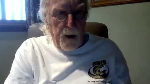 Snapshot of hornyinohio9 chatting on 04.18.26 HornyInOhio9 online show from 04.18.26