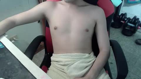 Snapshot of hornylilfuckbuddy chatting on 02.23.26 Flea online show from 02.23.26