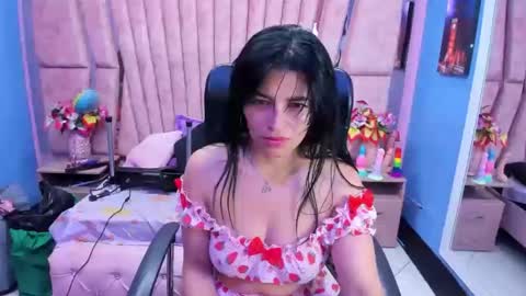 hornyskinny26 online show from 03.02.26