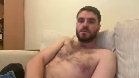 Snapshot of hornytom27 chatting on 12.22.24 Horny247 online show from 12.22.24