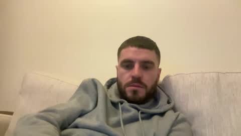 Snapshot of hornytom27 chatting on 12.29.24 Horny247 online show from 12.29.24