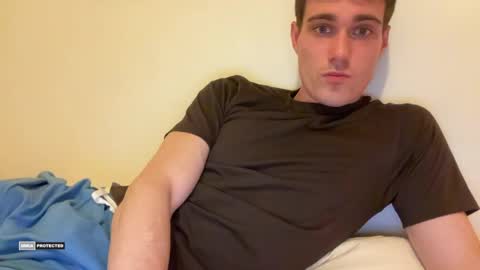 Snapshot of hornytwunk01 chatting on 04.15.26 hornytwunk01 online show from 04.15.26