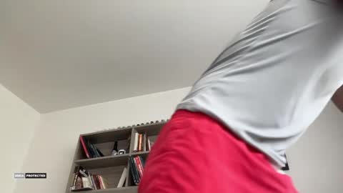Snapshot of hornytwunk01 chatting on 04.22.26 hornytwunk01 online show from 04.22.26