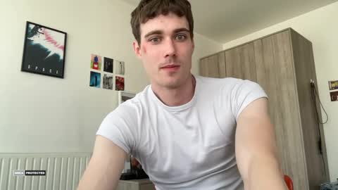 Snapshot of hornytwunk01 chatting on 04.29.26 hornytwunk01 online show from 04.29.26