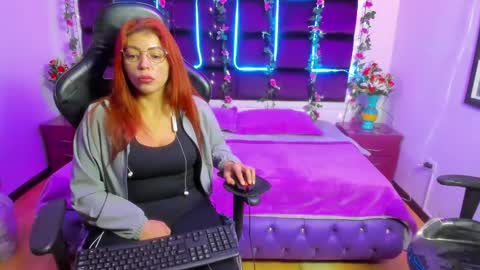 hornyy mom online show from 02.25.25