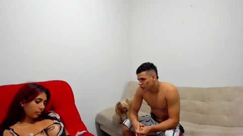 Snapshot of horrny_18_victoria chatting on 10.25.25 ronald and victoria online show from 10.25.25