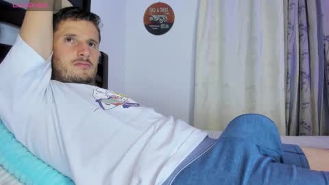 horse_man2 online show from 10.16.25