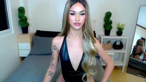 Madison online show from 07.10.26